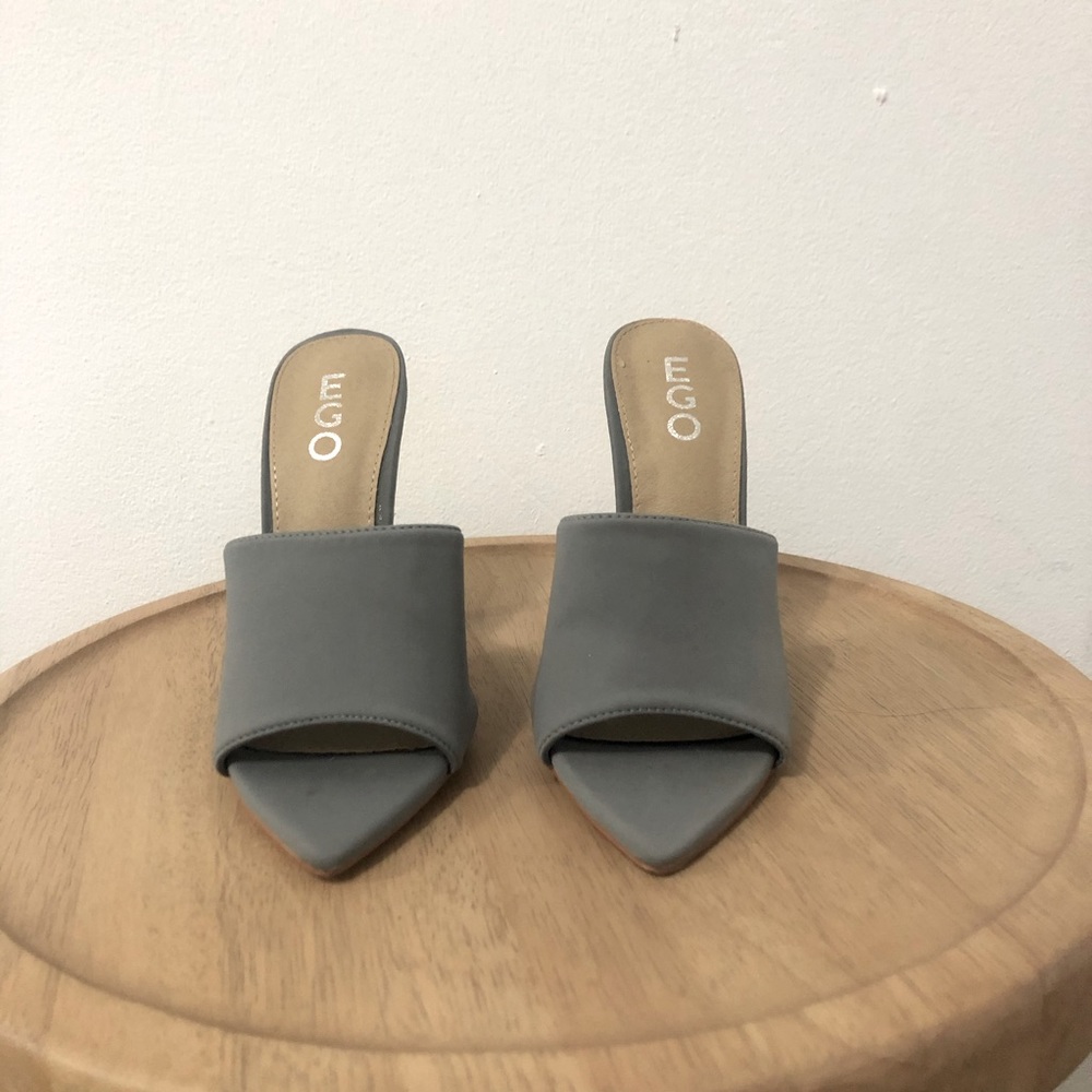 Ego Gray Pointed Toe Heels
